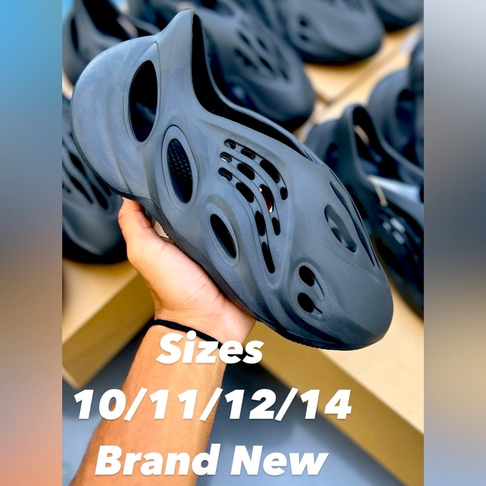 Foam Runners “Onyx”
